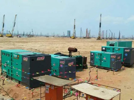 蜀山柴油发电机组干式空气滤清器的维护成本高吗？